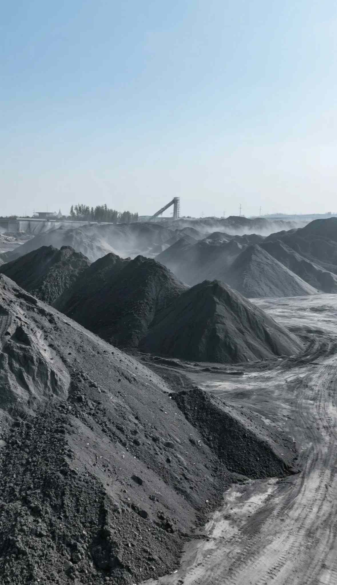 除尘灰和粉煤灰一样吗？