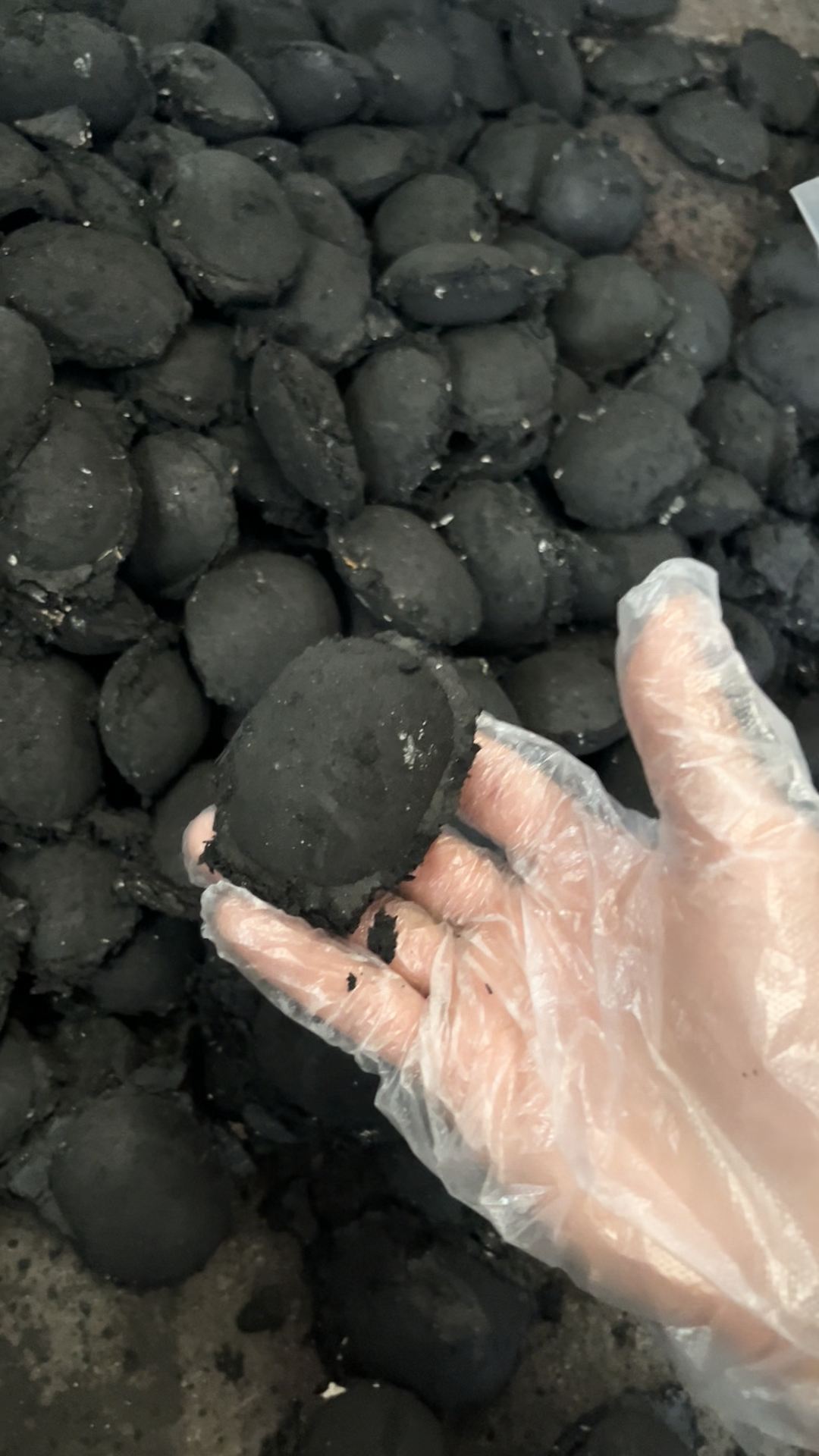 铁粉粘合剂粘的牢固吗